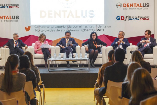 De izda. a dcha., Roberto Rosso, presidente de la consultora Key-Stone; Margarita Alfonsel, secretaria general de la Federación Española de Empresas de Tencología Sanitaria (Fenin); José Luis del Moral; la Dra. Carmen Calles Vázquez, coordinadora del Área de Micrucirugía del Centro de Cirugía de Mínima Invasión Jesús Usón (CCMIJU); el Dr. Manuel Gómez, presidente de la Sociedad Española de Odontología Computarizada (SELO) y el Dr. Antonio Bowen, vocal de la Sociedad Española de Láser Odontoestomatológico (SELO).