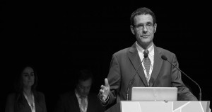 El Dr. Valmaseda en su discurso de toma de posesión durante el último congreso de la SECIB celebrado en Bilbao.