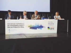 De izda. a dcha., los doctores Eduardo Bratos, Jesús Rueda, José Carlos de la Macorra y Rosario Garcillán, durante la jornada de inauguración del XXI Congreso de la SESPO.