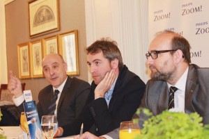 De izda. a dcha., los doctores José Amengual –moderador del encuentro–, Juanjo Iturralde y Gonzalo Llambés.