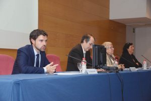 De izda. a dcha., Luis Vázquez, Fernando Suárez Bilbao, Carmen Gallardo y Teresa Fernández González.