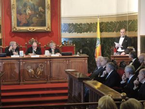 Sanz Serrulla durante su discurso.