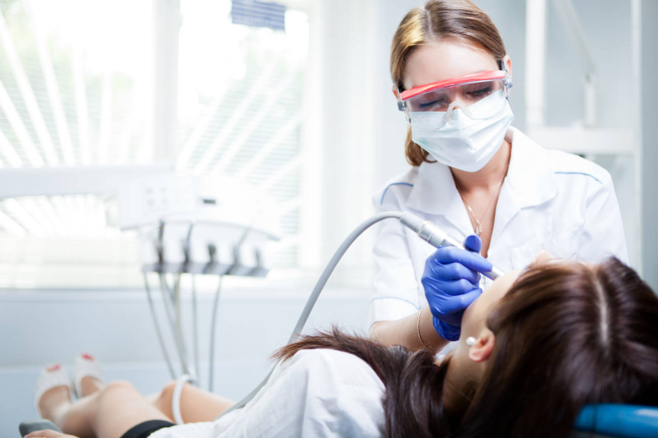 Los Retos De La Formación Para Un Higienista Dental - Gaceta Dental