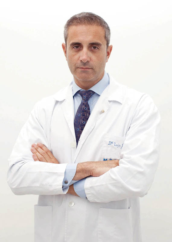 Dr. Luis Senís Segarra