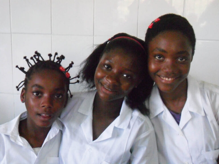 Impacto de un programa odontológico infantil en Guinea Ecuatorial