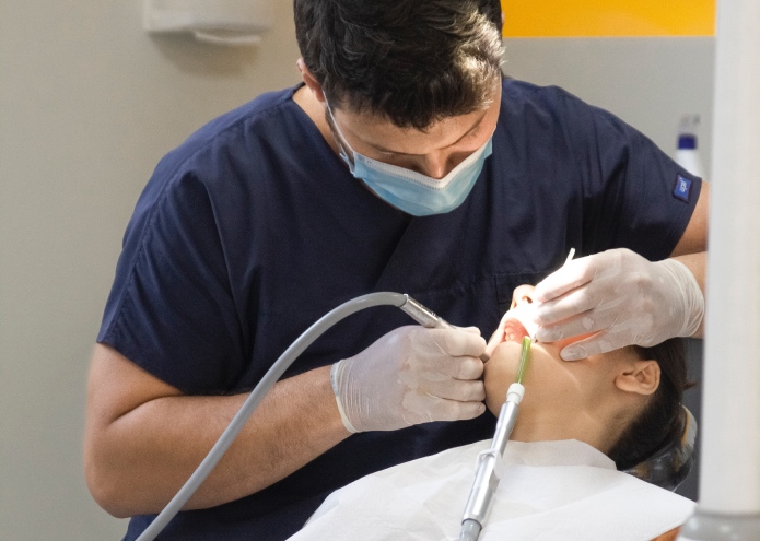 ¿Cómo deben actuar los dentistas ante una sospecha de malos tratos?