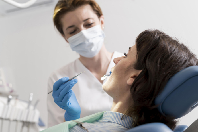 La OMS elogia las campañas de prevención del cáncer oral del Consejo General de Dentistas