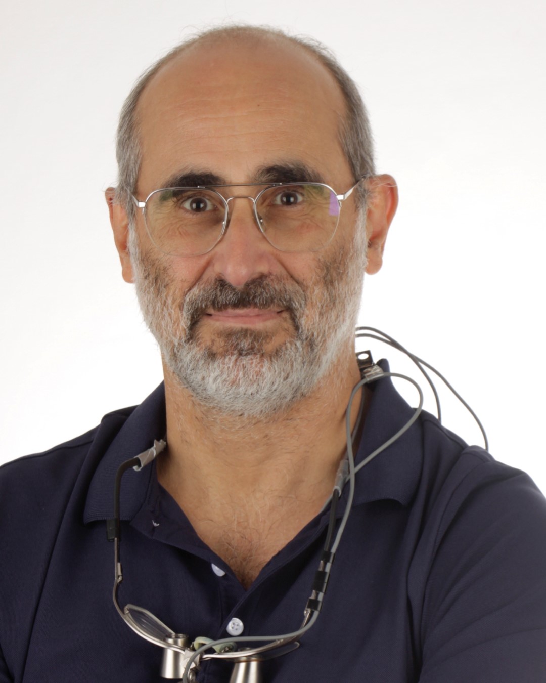 Dr. Ernesto Montañes