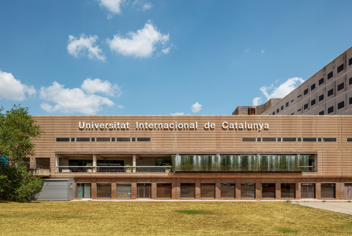 UIC Barcelona es la primera universidad española en obtener la acreditación internacional de la ADA