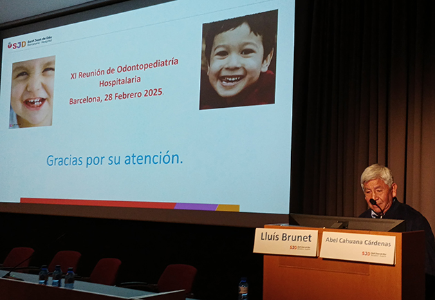 presentación del libro "Odontopediatría Hospitalaria" en el Hospital Sant Joan de Deu de Barcelona