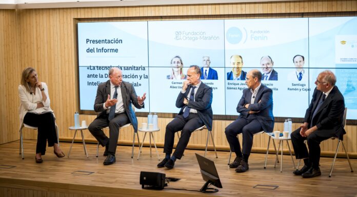 debate sobre inteligencia artificial en las tecnologías sanitarias