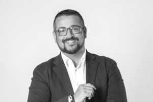 Álvaro de Pedro lanza el libro Activa tu clínica dental